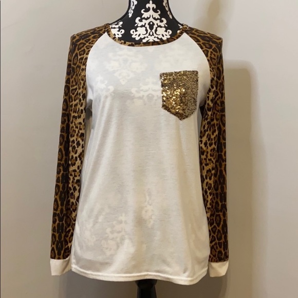 Liu Si Ran Tops - Liz Si Ran Leopard Print Top